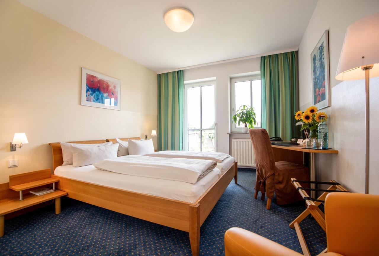 Arcus Hotel Muenchen Messe Feldkirchen  Exterior photo