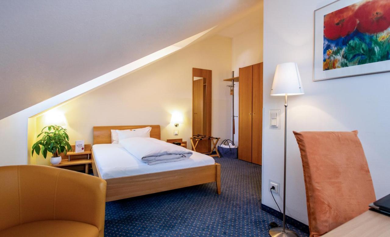 Arcus Hotel Muenchen Messe Feldkirchen  Exterior photo